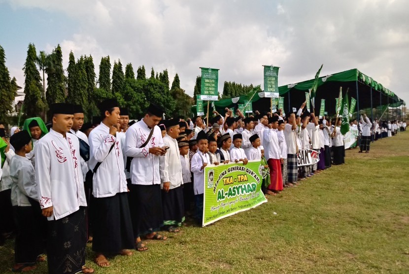 Peringatan Hari Santri Nasional di Lapangan Panahan, Yogyakarta.