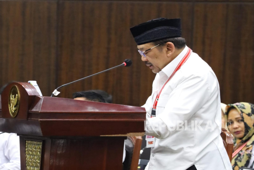 Permohonan pengujian materiil terhadap UU Pengelolaan Zakat ditolak MK. Ketua BAZNAS RI  Noor Achmad menyatakan putusan ini menegaskan kembali kedudukan UU itu sebagai landasan hukum yang sah dalam pengelolaan zakat.