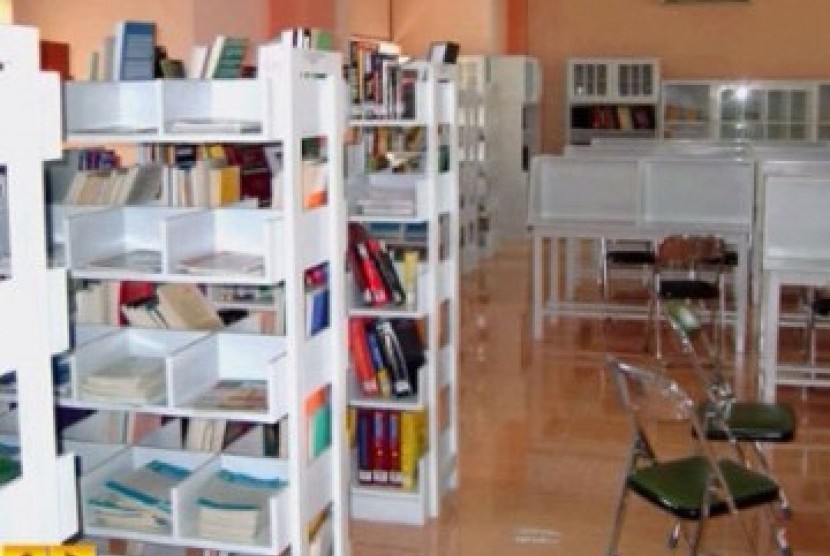 Perpustakaan di sebuah sekolah dasar