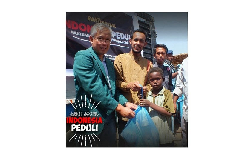 Persatuan Pelajar Putri Indonesia di Sudan (PPPI Sudan) dan munadzomah Darbussalam, mengadakan kegiatan Bakti Sosial (baksos) di perkampungan Rasyid, Jabal Aulia, Sudan, Sabtu (4/3).