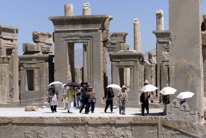 Persepolis, situs budaya Iran yang terancam hilang jika AS mengebom negara tersebut.