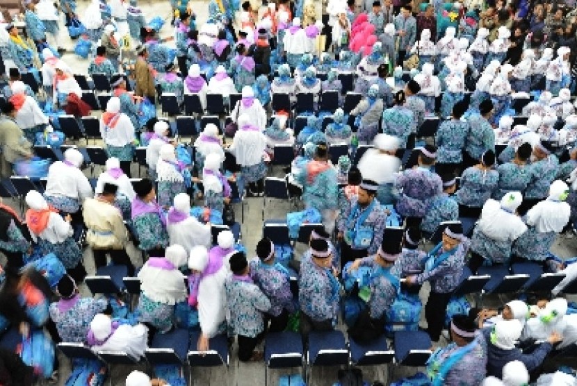 Persiapan keberangkatan jamaah haji Indonesia menuju Tanah Suci Makkah.