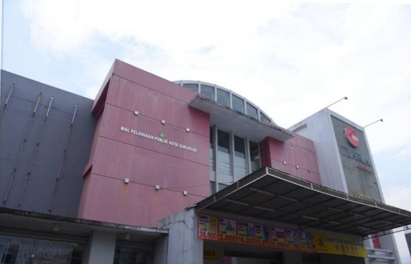 Persiapan Mal Pelayanan Publik (MPP) Kota Sukabumi di Lantai 3 Toserba Tiara, Selasa (30/11)