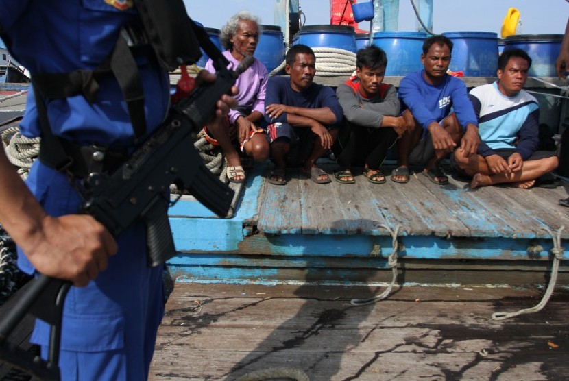 Nelayan asing pelaku pencurian ikan (illegal fishing). Antara/Irsan Mulyadi