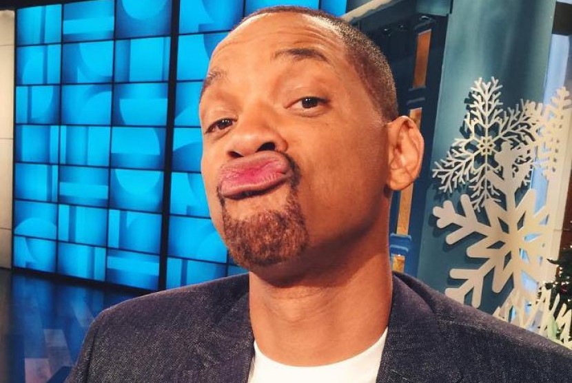 Pertama kali main instagram, pose muka bebek ini jadi andalan Will Smith.