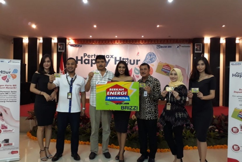 Pertamina dan Bank Rakyat Indonesia (BRI) Kantor Wilayah Bali menggelar SPBU Cashless Challenge dalam rangka mendorong lebih banyak masyarakat bertransaksi nontunai saat melakukan pembelian bahan bakar minyak (BBM). 