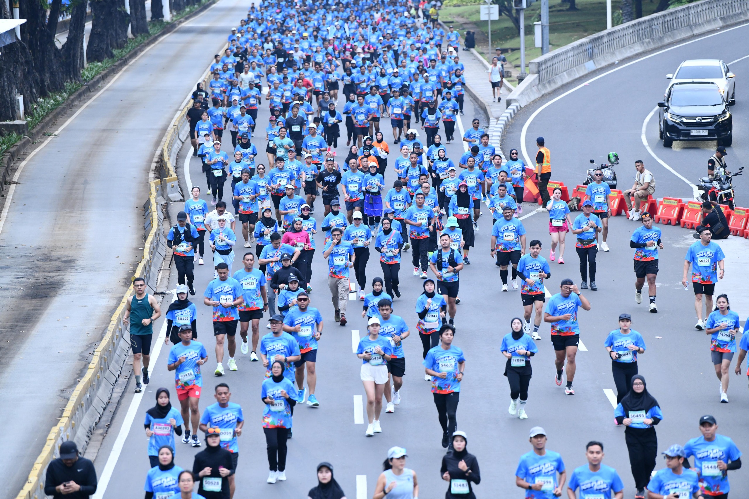 Pertamina Eco RunFest 2025 sukses digelar di Gelora Bung Karno, Istora Senayan Jakarta pada 23 November 2025. Diikuti sebanyak 14.000 pelari dengan rincian 6.300 peserta kategori Fun Run 5K, 3.800 peserta kategori 10K, sebanyak 2.200 peserta kategori family 1,5K, dan 1.700 peserta Half Marathon 21K.