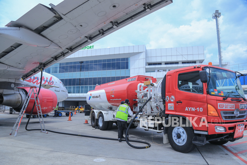 Pertamina mendukung kelancaran transportasi publik dalam mudik Lebaran 2025 dengan memastikan kecukupan stok BBM.