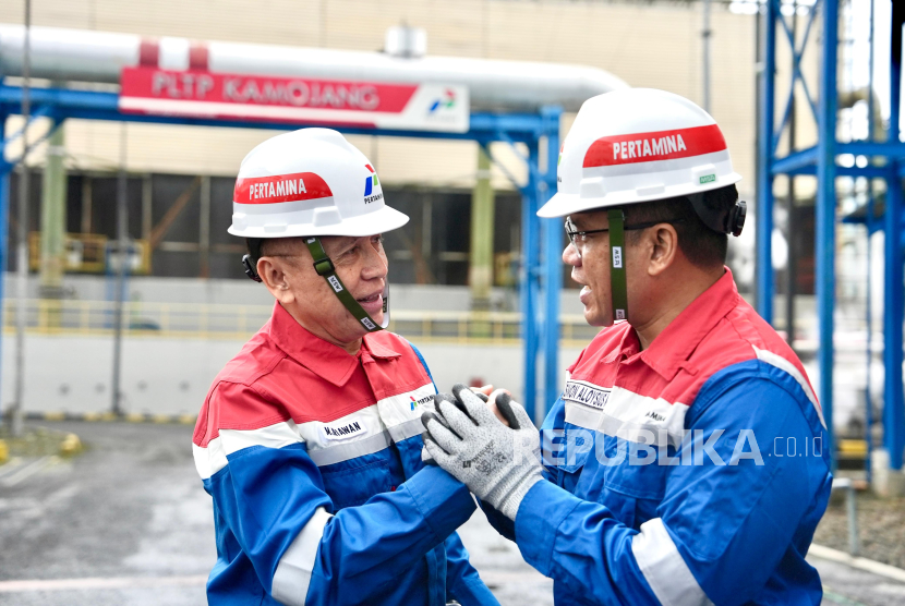 Pertamina mendukung swasembada energi salah satunya melalui pengembangan geothermal di Kamojang, Bandung. Dirut Pertamina Simon Aloysius Mantiri mengungkapkan Indonesia memiliki potensi  geothermal nomor dua terbesar di dunia.