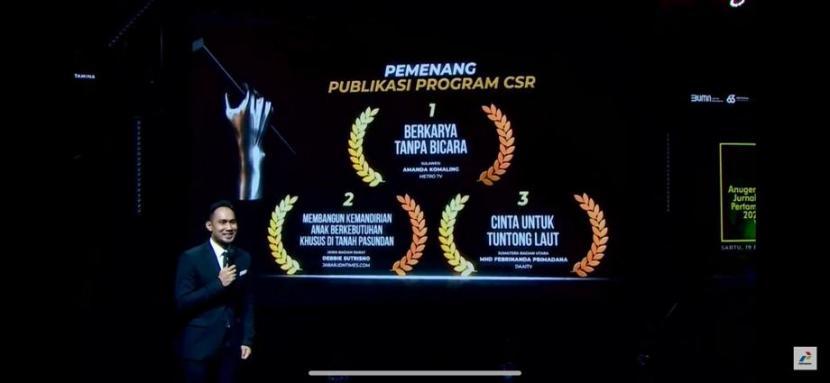 Pertamina mengumumkan 24 jawara Anugerah Jurnalistik Pertamina (AJP) tahun 2020 tingkat nasional secara virtual, Sabtu (19/12). Wartawan Republika, Erik Purnama Putra meraih juara 1 kategori Feature Online Siber.