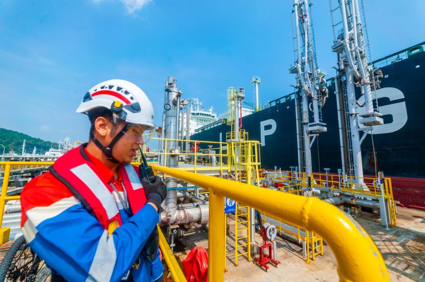 Pertamina sebagai perusahaan pemimpin di bidang transisi energi, berkomitmen dalam mendukung target Net Zero Emission 2060