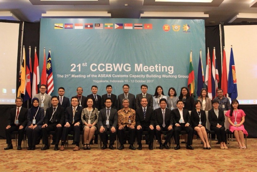 Pertemuan Bea Cukai se-ASEAN menggelar pertemuan Customs Capacity Building Working Group (CCBWG) ke-21 pada 10-12 Oktober 2017 di Yogyakarta.