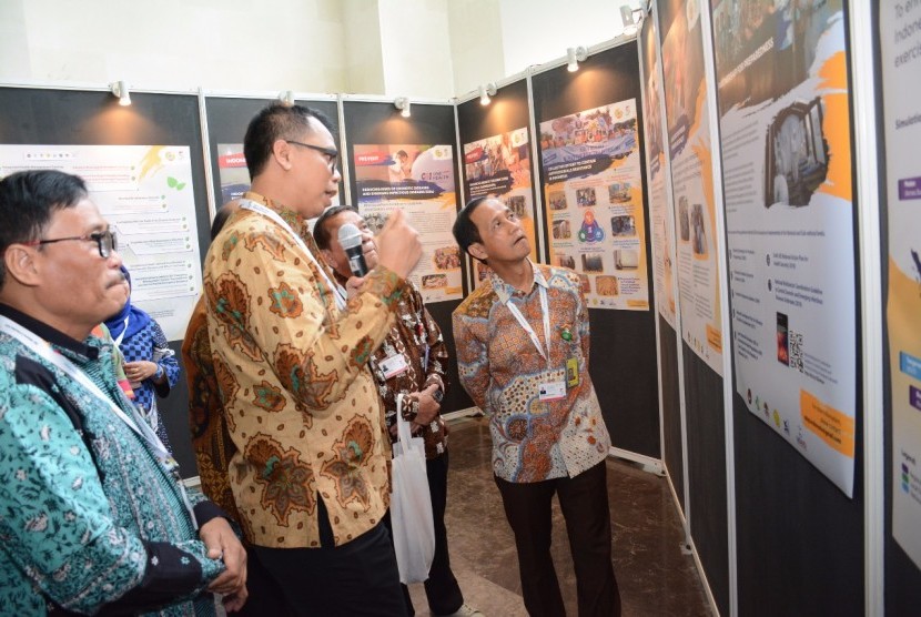 Pertemuan Pencegahan dan Pengendalian Zoonosis, sebagai salah satu rangkaian acara Global Health Security Agenda (GHSA) Ministerial Meeting, 5-8 November di Nusa Dua, Bali. 