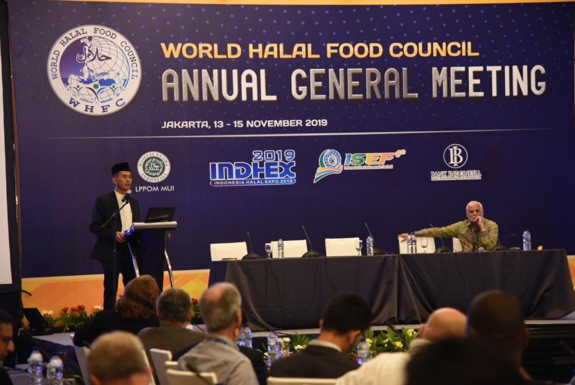 Pertemuan World Halal Food Council di Jakarta.