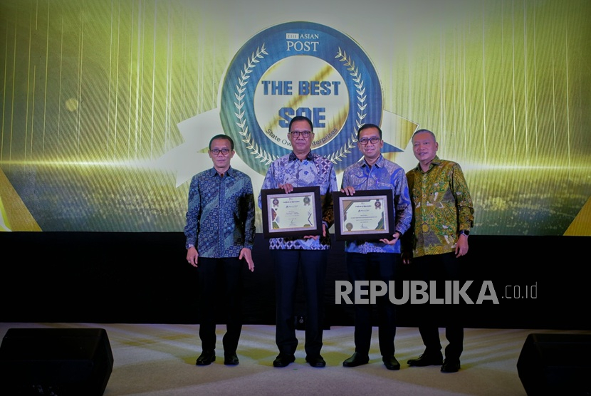 Perum Jasa Tirta II kembali meraih dua penghargaan sekaligus dalam ajang Indonesia Economic Summit 2025 yang digelar di Jakarta, Kamis (2/10/2025). Perusahaan dinobatkan sebagai The Most Profitable State-Owned Enterprise dan Excellence Performance State-Owned Enterprise.