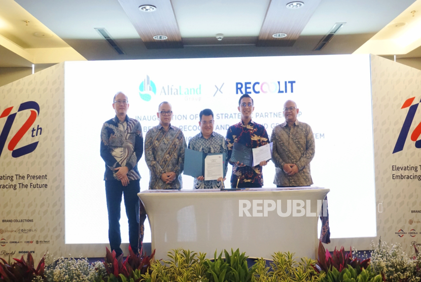 Perusahaan berbasis iklim yang menjadi fasilitator pengelolaan refrigeran, Recoolit, resmi menjalin kerja sama strategis dengan Alfaland Group Indonesia, salah satu perusahaan terkemuka di bidang properti dan manajemen perhotelan di Indonesia. Kerja sama ini ditandai dengan penandatanganan perjanjian kerja sama untuk menerapkan praktik pengelolaan refrigeran berkelanjutan pada seluruh properti yang dikelola Alfaland Group Indonesia.