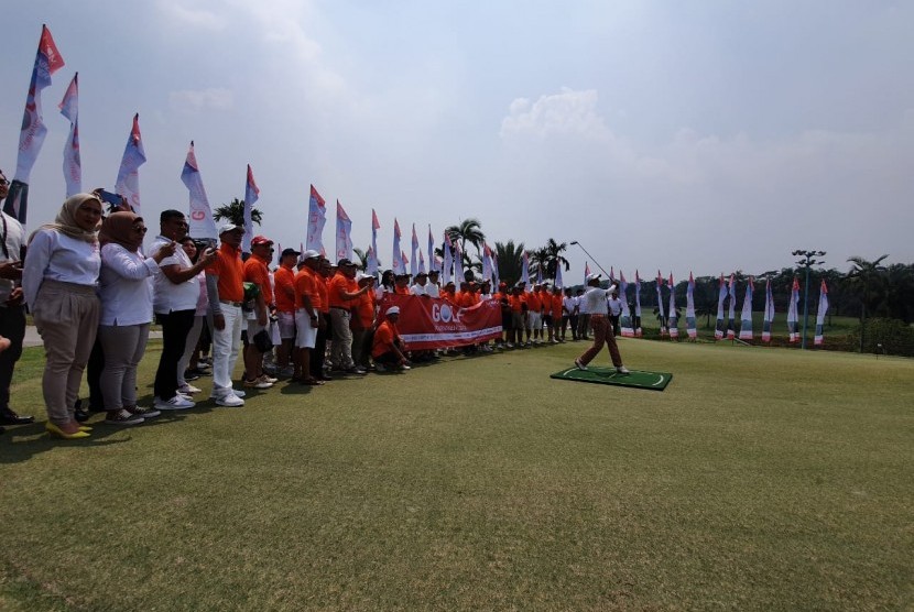 Perusahaan penyedia jasa rental mobil, PT Mitra Pinasthika Mustika Rent (MPMRent), mengadakan turnamen golf bertempat di Damai Indah Golf, Bumi Serpong Damai, Tangerang Selatan, Rabu (4/9) lalu.