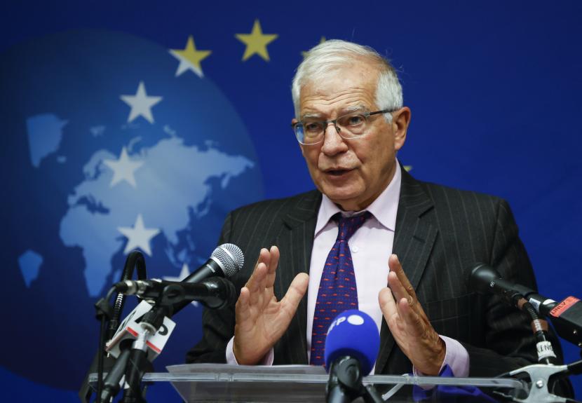 Perwakilan Tinggi Uni Eropa untuk Urusan Luar Negeri dan Kebijakan Keamanan, dan Wakil Presiden Uni Eropa Josep Borrell berbicara dalam konferensi pers, setelah pertemuan Menteri Luar Negeri Uni Eropa tentang Afghanistan, di New York, New York, AS, 20 September 2021