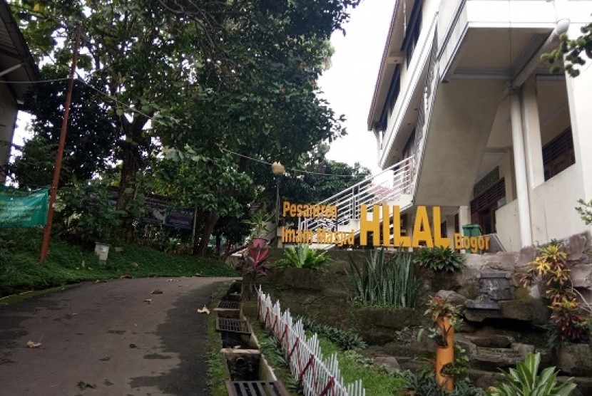 Pesantren Hilal, Bogor.