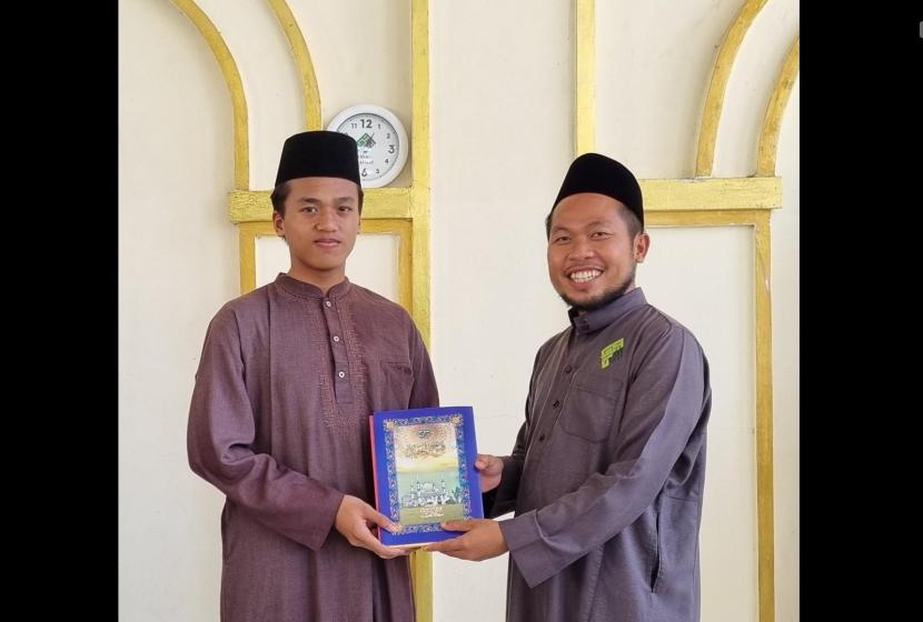Pesantren Ibnu Hafidz Subang, Jawa Barat,  akan menggelar wisuda tahfidz yang ke-5, Sabtu (23/12/2023). Wisuda tathfidz itu akan diikuti 168 santri dari jenjang SMP dan SMA.  (