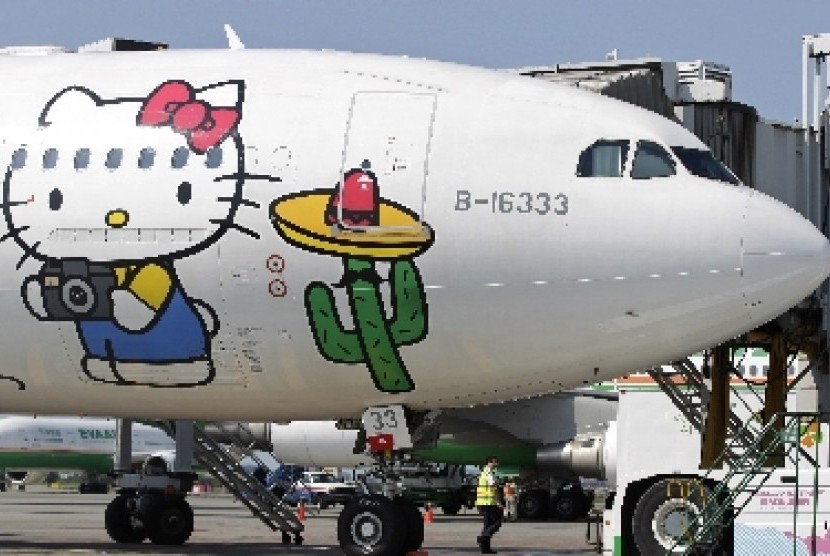 Pesawat Eva Air Hello Kitty