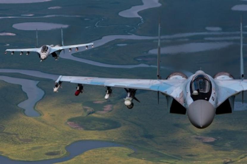 Pesawat generasi 4++ Sukhoi Su-35 yang ditawarkan ke TNI AU.