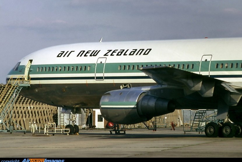 Pesawat McDonnell Douglas DC-10 milik Air New Zealand. Ilustrasi.