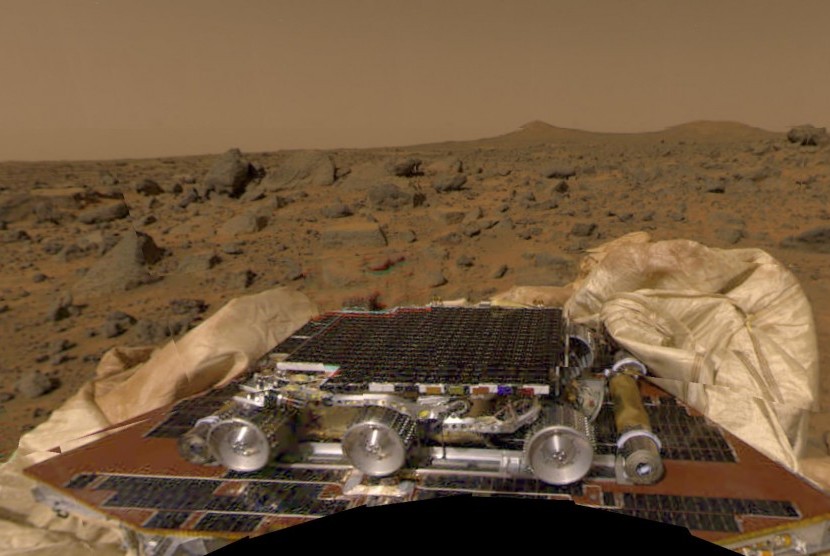 NASA akan jelajahi Mars menggunakan bajak yang seukuran mobil (Foto: ilustrasi planet Mars)