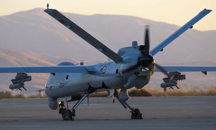 Pesawat tempur tanpa awak atau unmanned combat aerial vehicles (UCAVs) Anka, produksi Turkish Aerospace Industries (TAI).