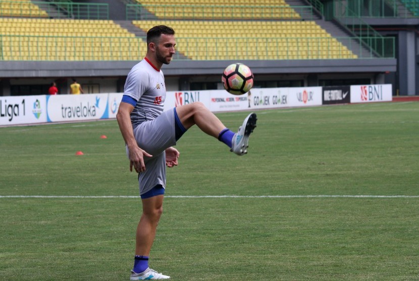 Pesepak bola Bhayangkara FC Ilija Spasojevic