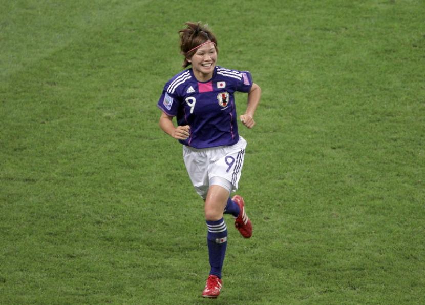 Pesepak bola putri Jepang, Nahomi Kawasumi.