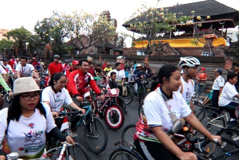 Peserta Gowes Nusantara 2019 etape Gajahmada Heritage, Denpasar, Bali.