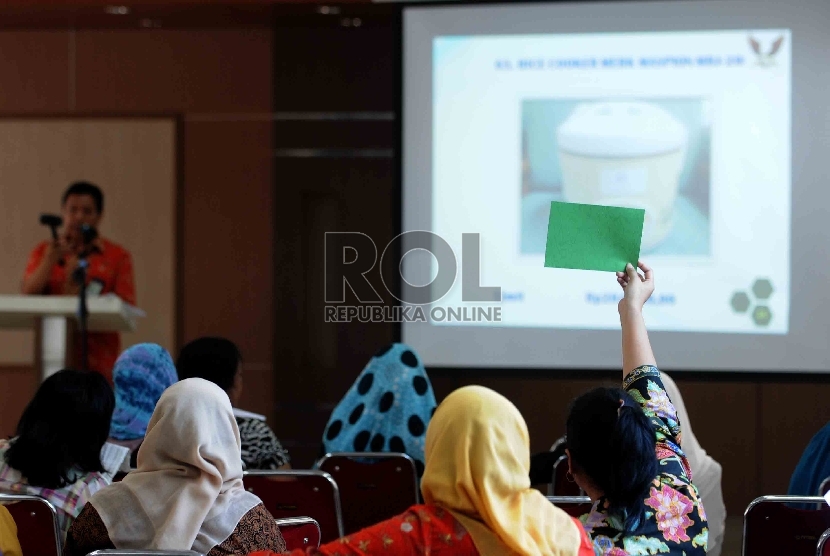 Peserta lelang mengikuti lelang atas barang-barang sitaan Komisi Pemberantasan Korupsi (KPK) di Kantor Pelayanan Kekayaan Negara dan Lelang (KPKNL), Jakarta (Ilustrasi)