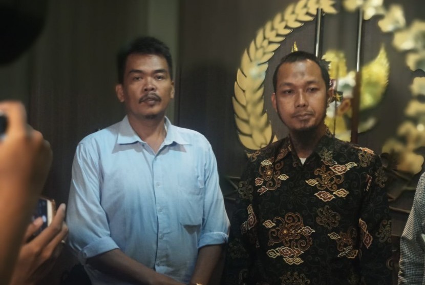 Petani Bawang asal Brebes, Subhan yang mempolisikan Guntur Romli mengadu ke DPR RI, Jakarta, Senin (18/2). 