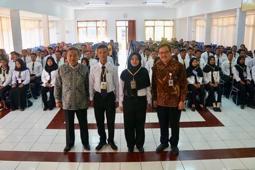 Petani milenial mengikuti pelatihan pertanian