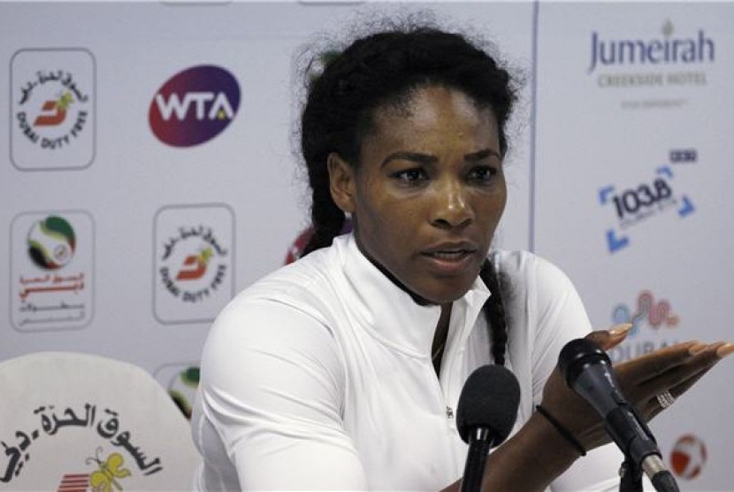 Petenis Amerika Serikat, Serena Williams, menggelar jumpa pers di Kejuaraan Dubai di Dubai, Uni Emirat Arab, Rabu (20/2). 