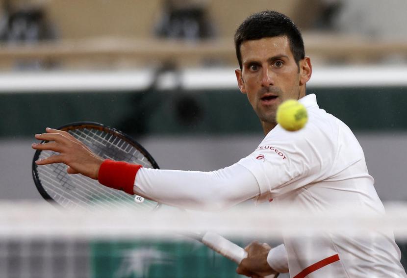 Petenis Serbia, Novak Djokovic di French Open 2020.