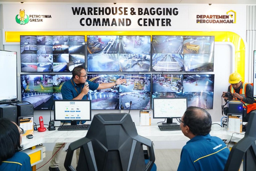 Petrokimia Gresik meluncurkan Warehouse & Bagging Command Center sebagai bentuk nyata komitmen transformasi berkelanjutan dalam menjalankan amanah penyaluran pupuk bersubsidi sesuai ketentuan