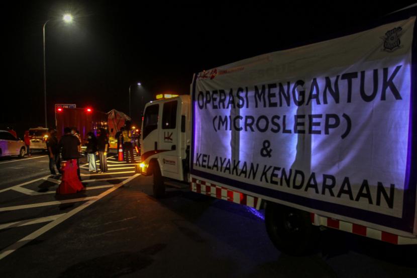 Lima orang meninggal dunia dan dua lainnya luka-luka akibat kecelakaan di Tol Pekanbaru-Dumai, Provinsi Riau, Rabu (13/1) (Foto: ilustrasi)