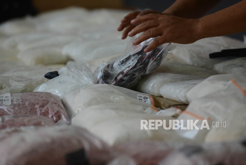 Police seized evidence of drug trafficking network from Malaysia-Tamiang-Jakarta. (Illustration)