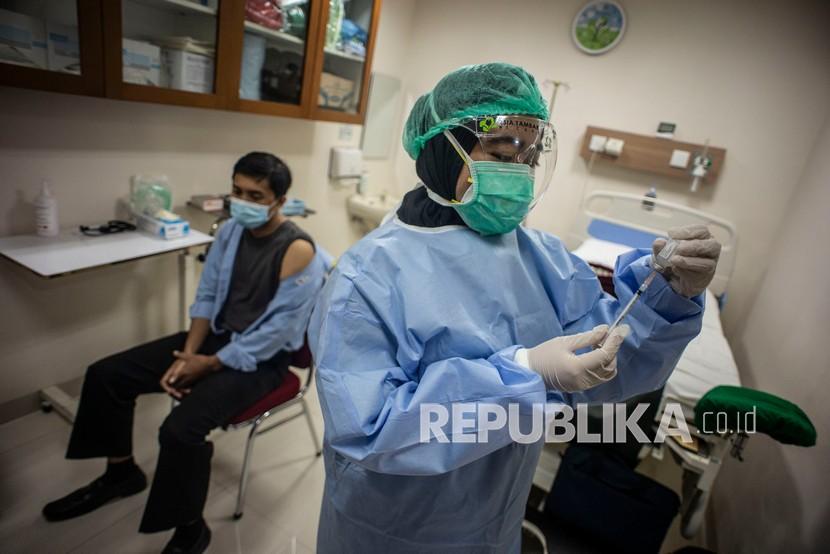 Dinas Kesehatan Provinsi Sumatera Utara pada Rabu (13/1), mulai mendistribusikan vaksin Sinovac (Foto: ilustrasi)