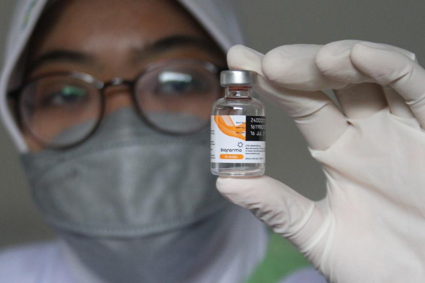 Dinas Kesehatan Cianjur, Jawa Barat, berharap mendapat tambahan vaksin Covid-19 dari pemerintah pusat setiap bulannya. (ilustrasi).