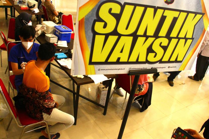 DKK Surakarta Pusatkan Vaksinasi di Graha Wisata Mulai Minggu Depan (ilustrasi).