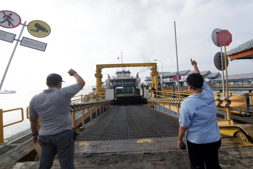 Pelabuhan Ketapang Banyuwangi Kembali Dibuka Republika Online