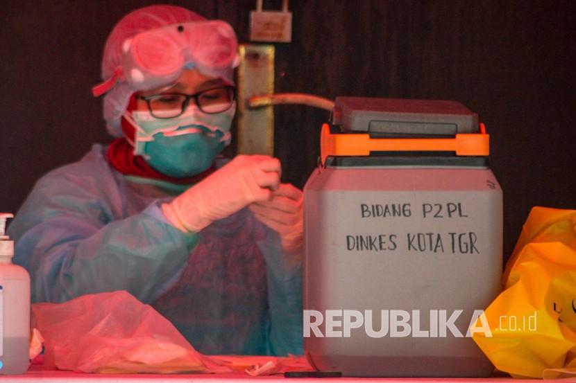 Gubernur Sumatera Barat Irwan Prayitno menyatakan pemeriksaan spesimen Pasien Dalam Pengawasan (PDP) di daerah itu sudah rampung dilakukan. Kini, pihaknya akan masuk pada pemeriksaan spesimen Orang Dalam Pemantauan (ODP).