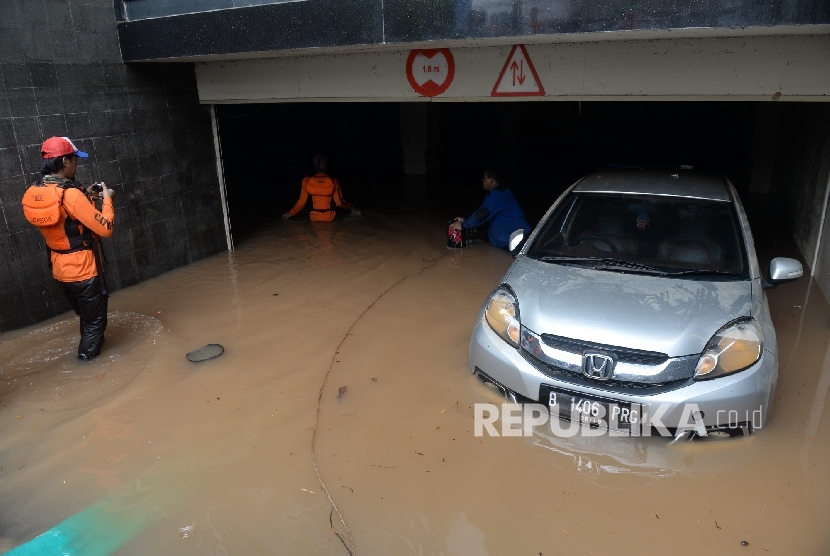 Banjir di Kemang (ilustrasi)