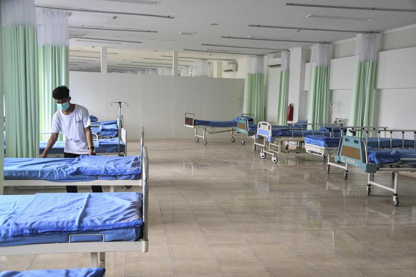 Ruang isolasi pasien terkonfirmasi positif COVID-19 di Rumah Sakit Umum Daerah (RSUD) Kota Madiun, Jawa Timur, muali penuh (Foto: ilustrasi)