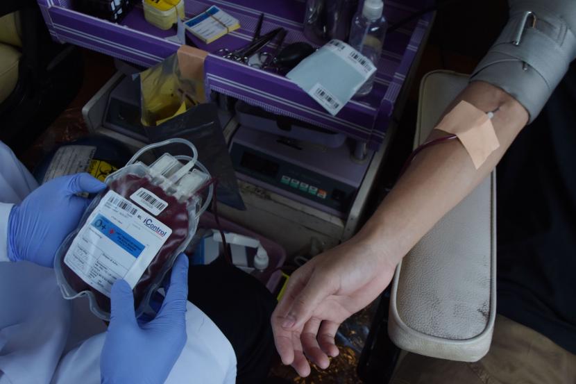 Transfusi darah penyintas thalassemia bertujuan agar tubuhnya tidak teracuni (Foto: ilustrasi)