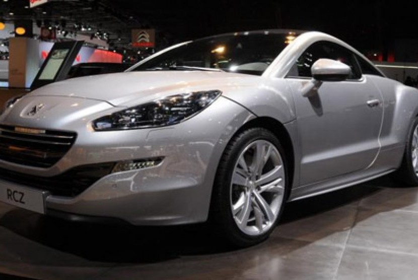 Peugeot RCZ.