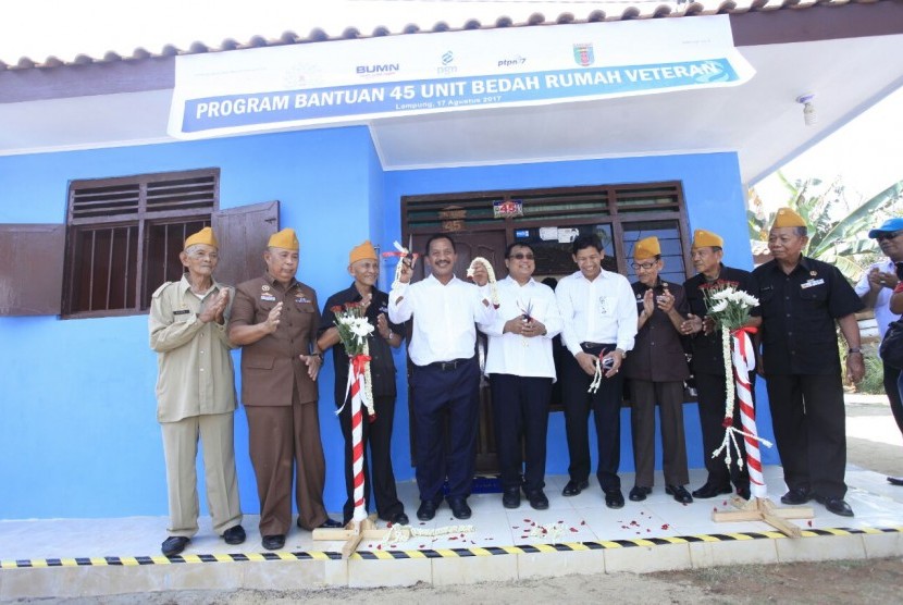 PGN merenovasi rumah 45 veteran di Lampung.